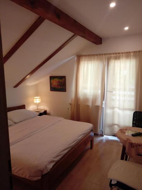 יאזרצה Guesthouse Marton מראה חיצוני תמונה