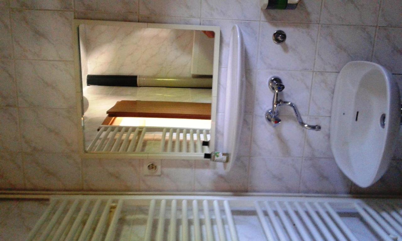 יאזרצה Guesthouse Marton מראה חיצוני תמונה